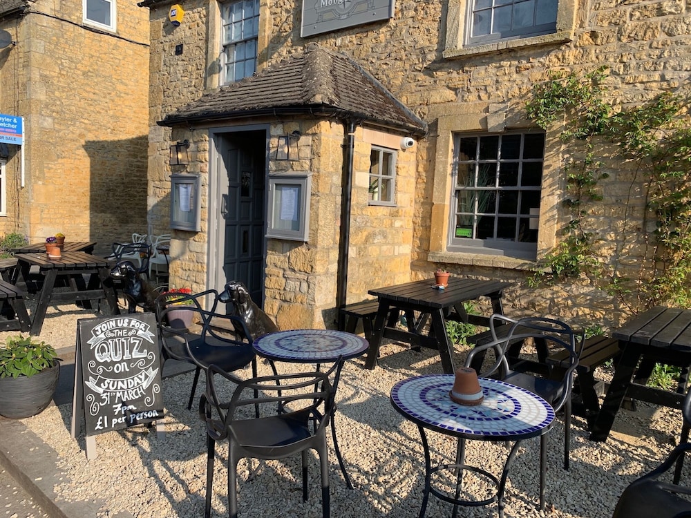 The Mousetrap Inn 55/70