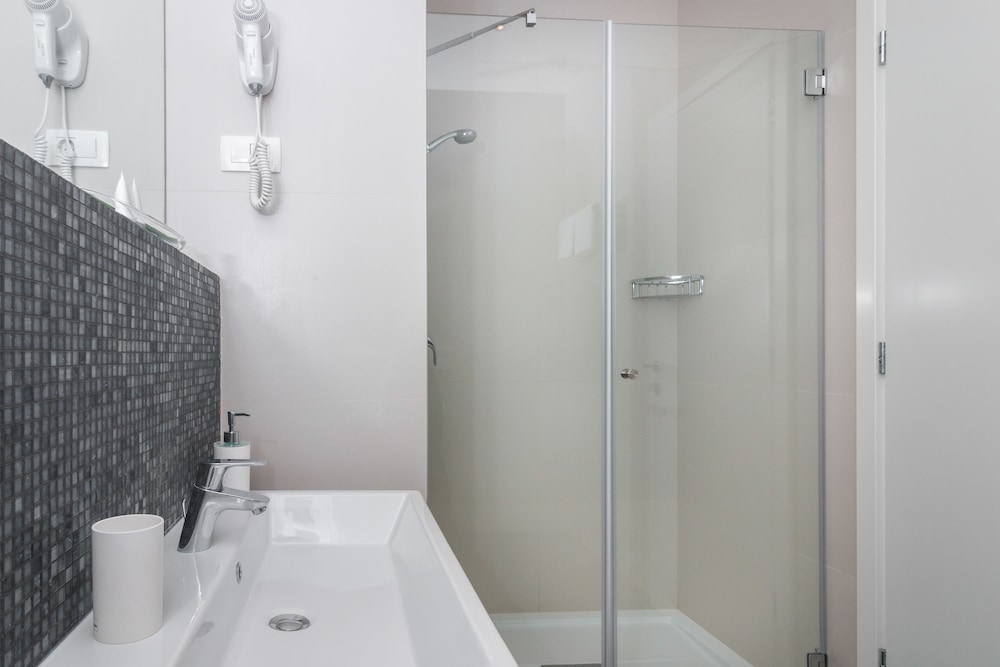 Prima Luxury Rooms 64/71