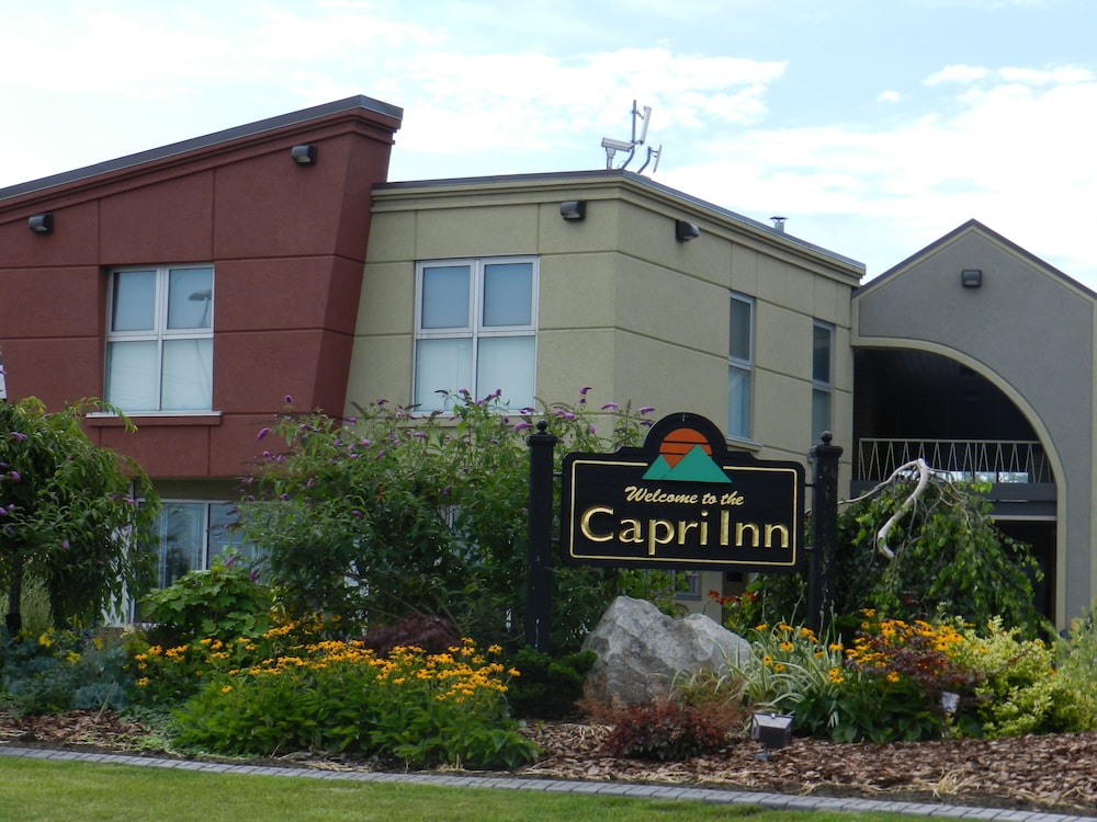 Capri Inn 2/54