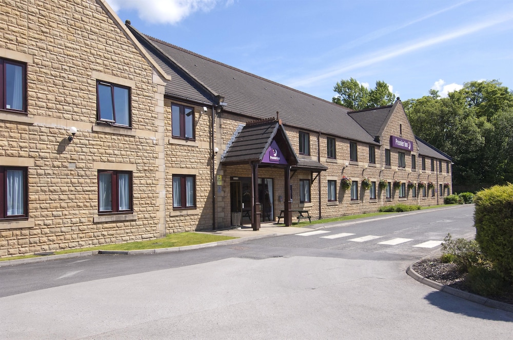 Premier Inn Burnley 36/40
