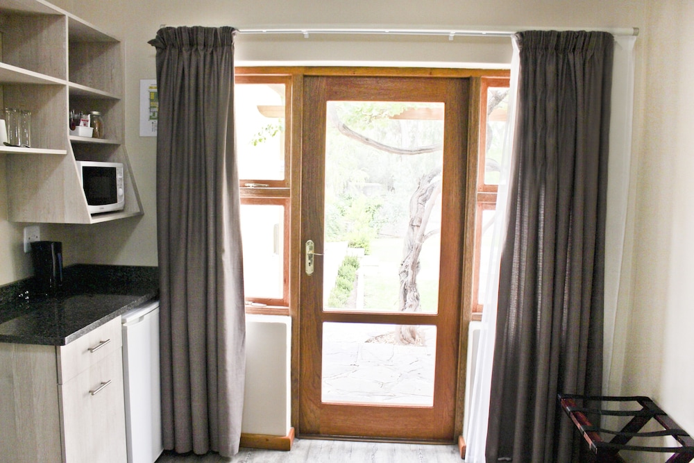 17 On Bird Guest House 49/50