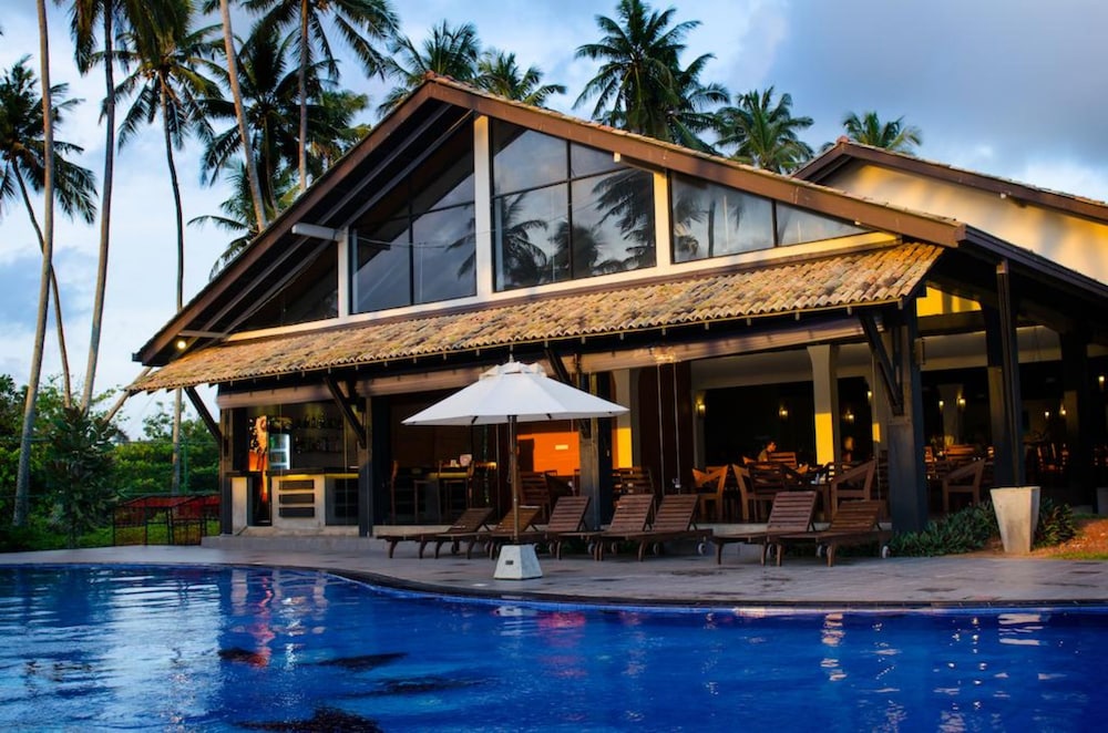 Kamili Beach Villa 2/34