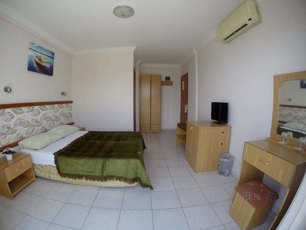 Gunay Hotel 19/37