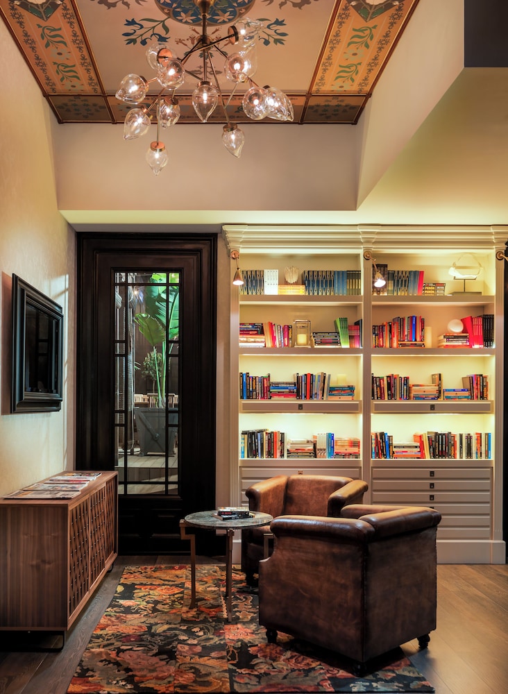 H10 Catalunya Plaza Boutique Hotel 11/73