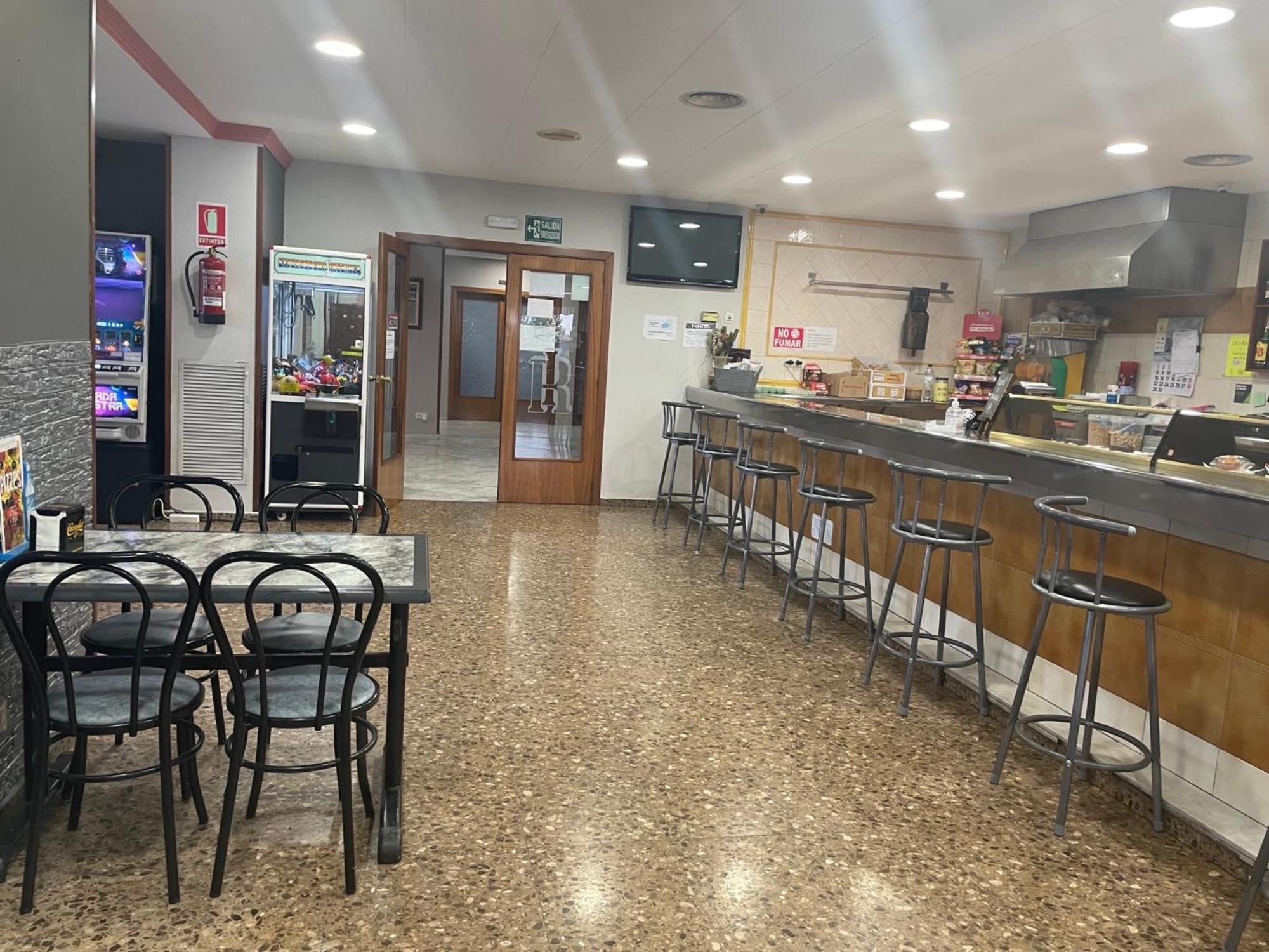 Hotel Reina Isabel 47/58