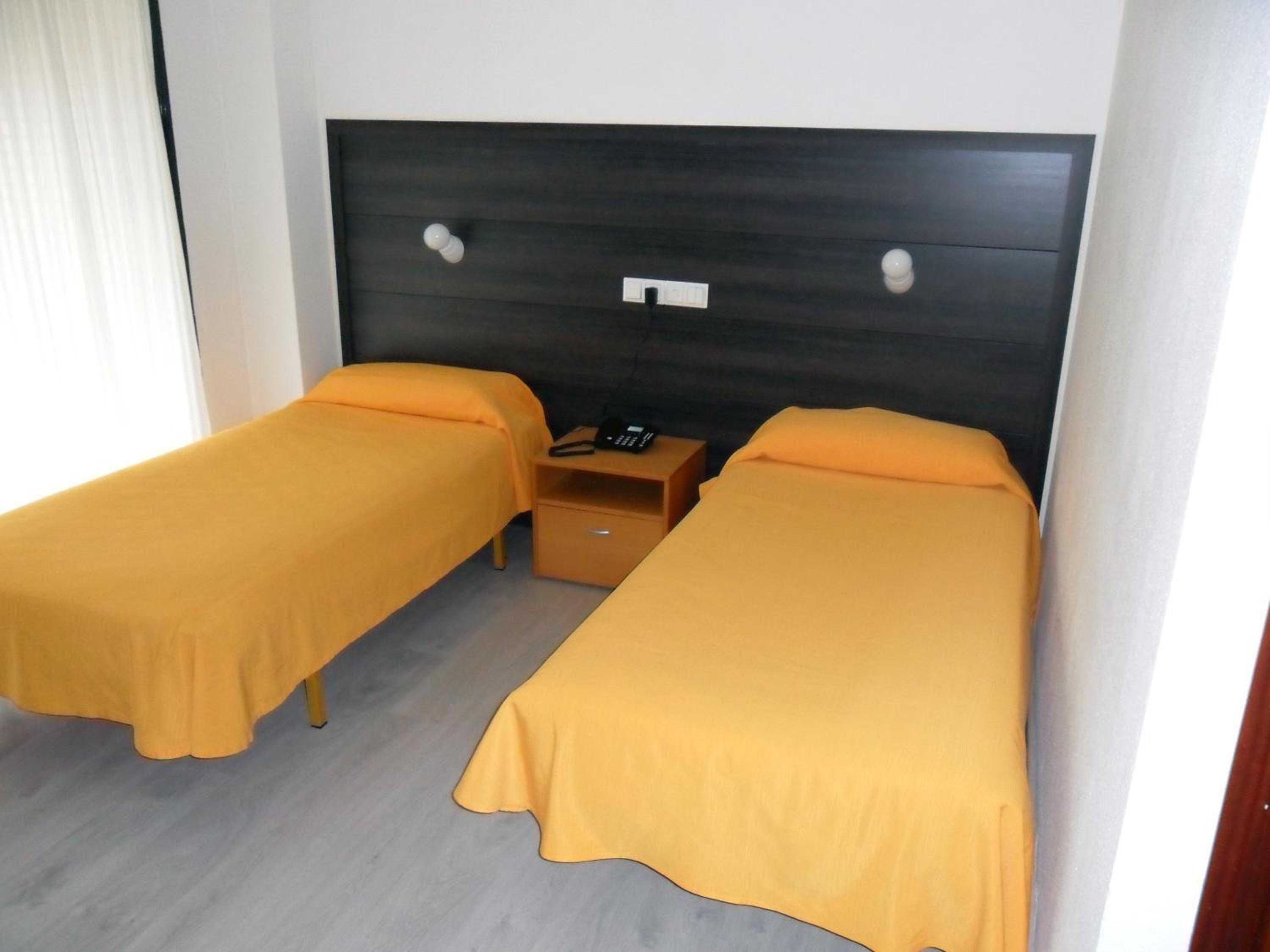 Delicias Hotel 50/67