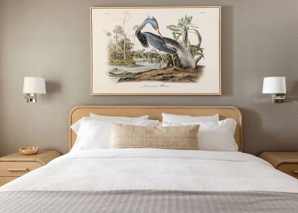 غرفة قياسية بسرير كوين، The Garden District Hotel 4/7