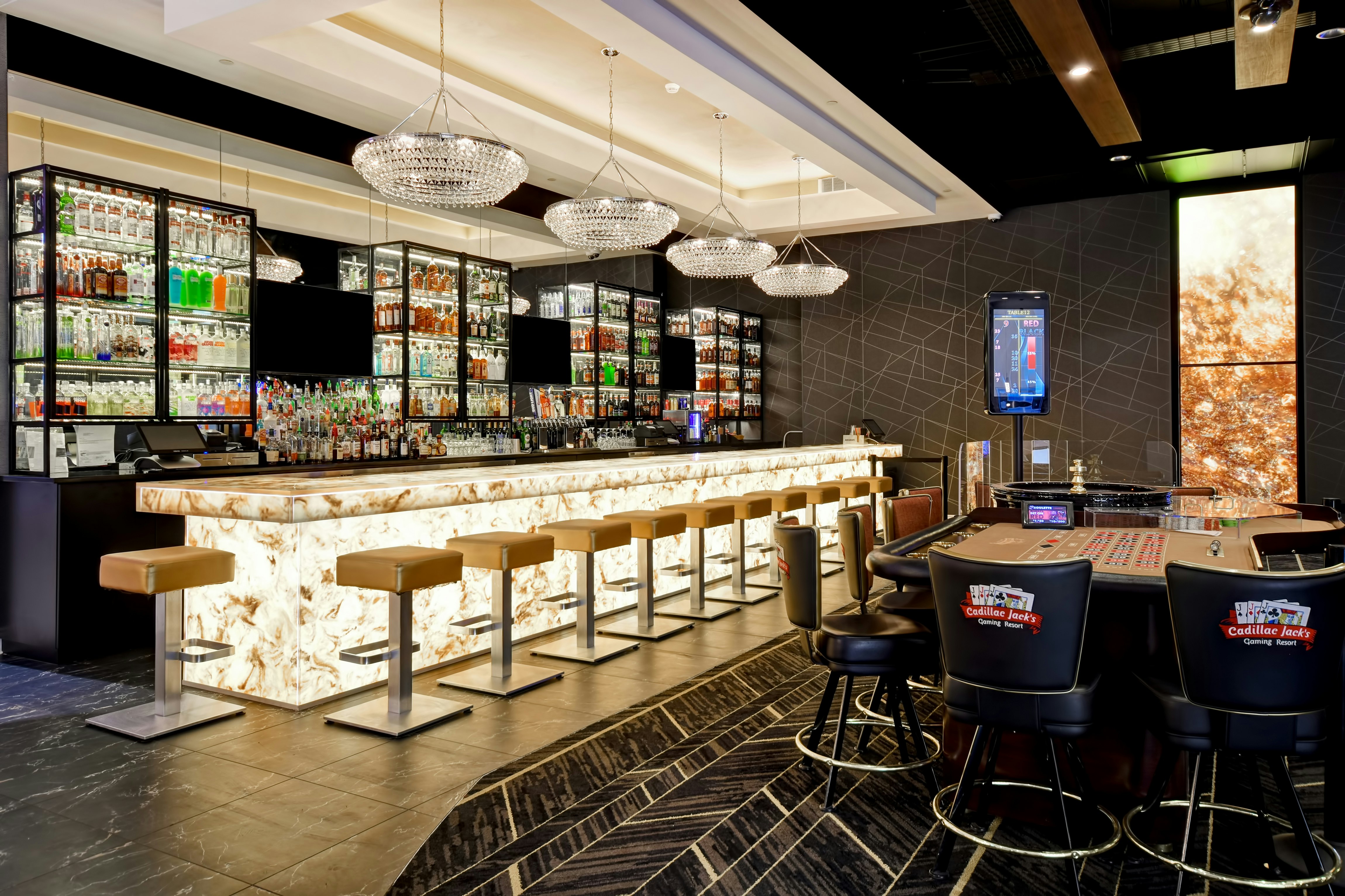 Doubletree By Hilton Deadwood At Cadillac Jack S 39/52