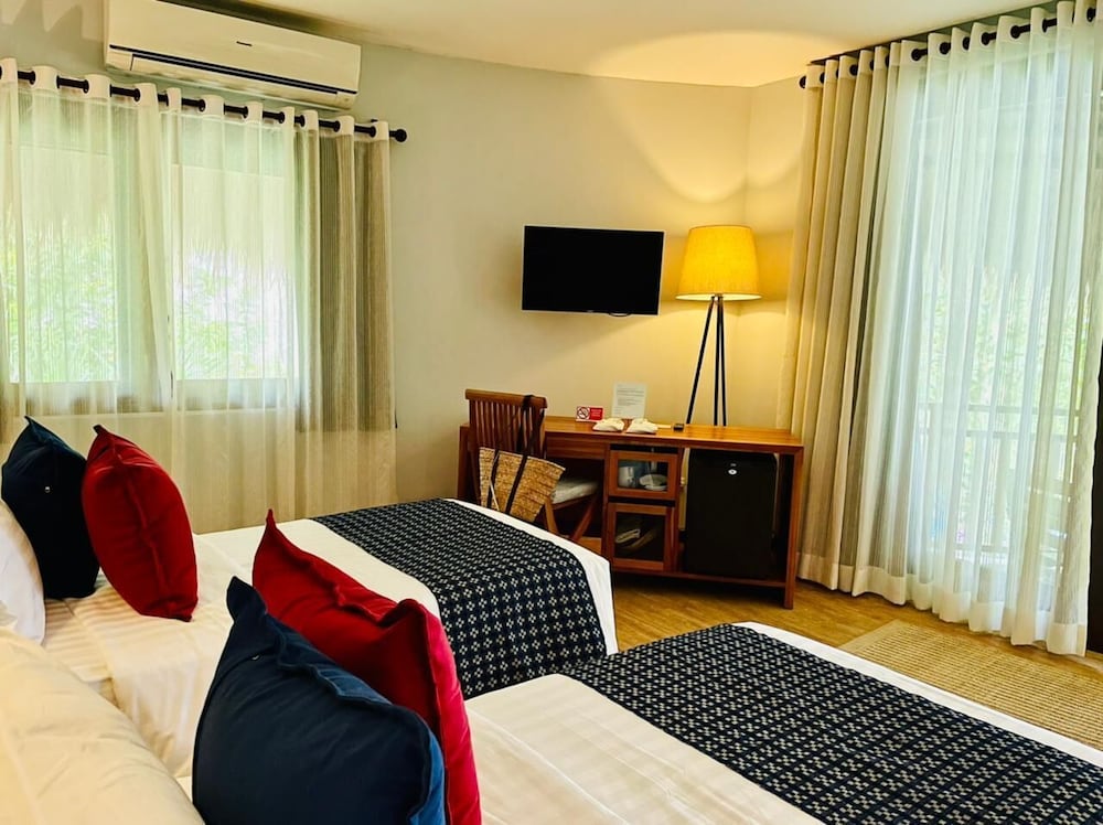 Amun Ini Beach Resort & Spa 39/50