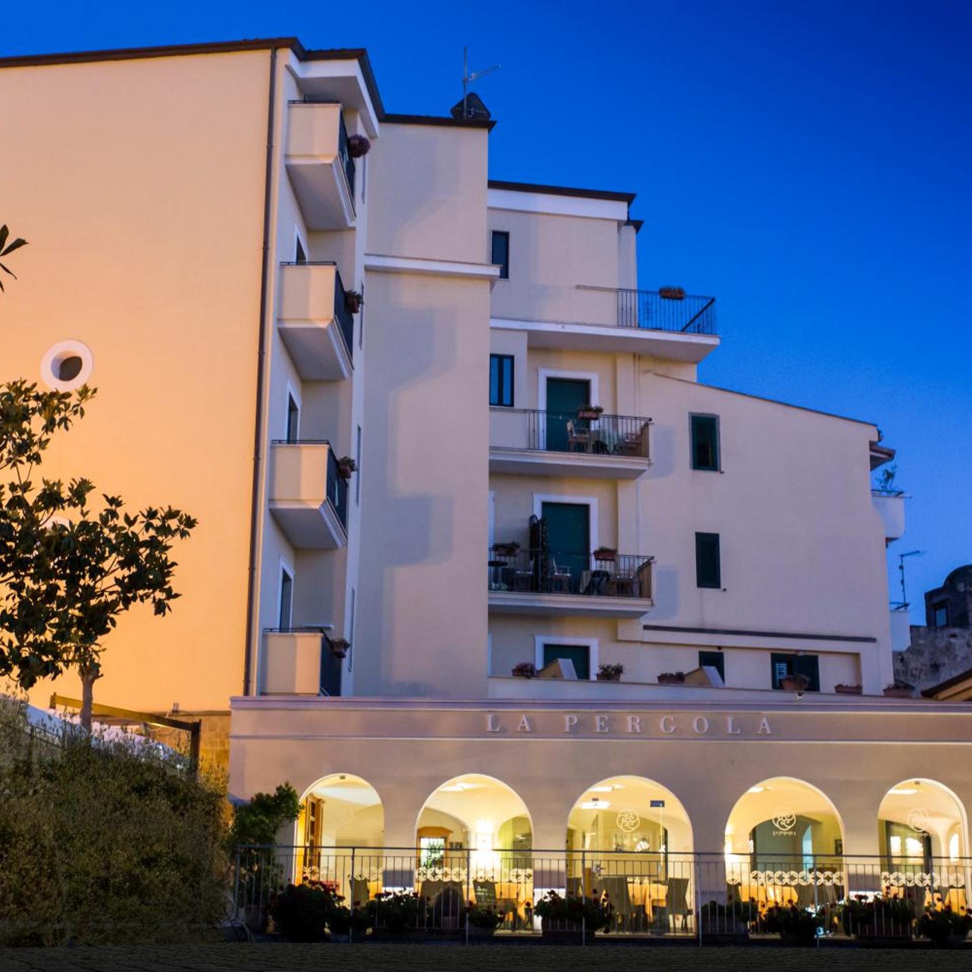 Hotel La Pergola 3/50