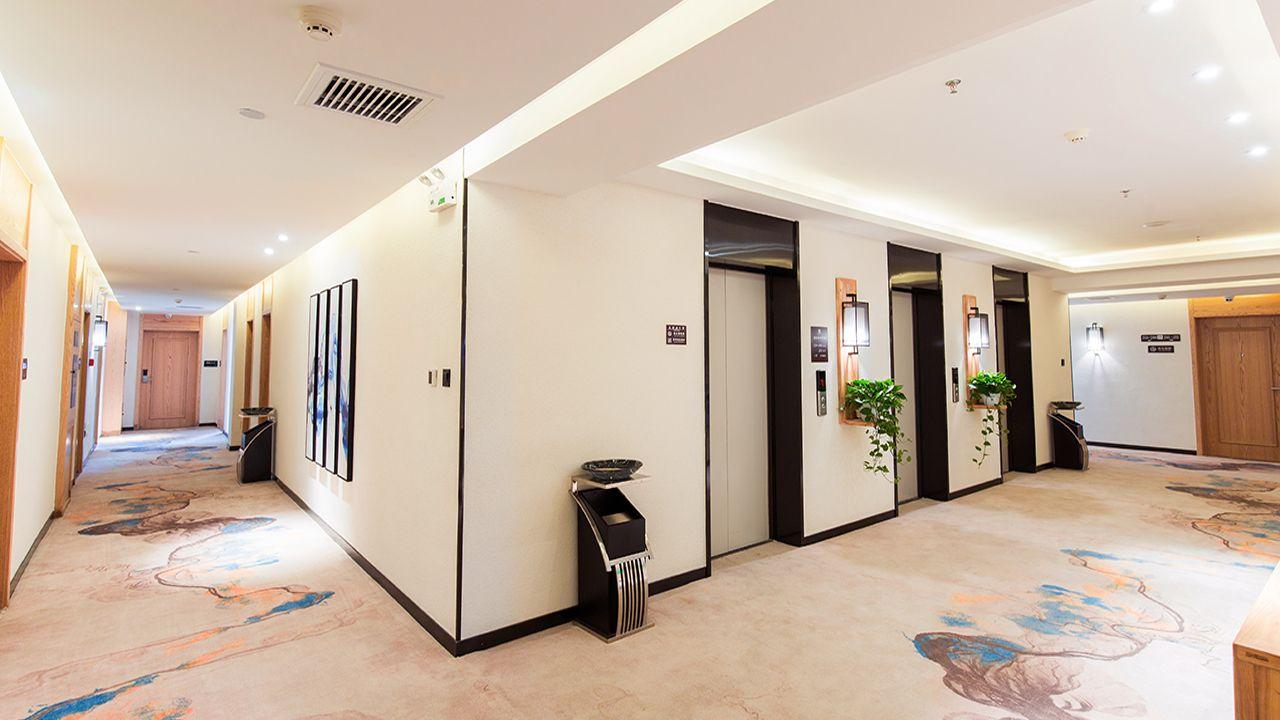 Gujing Junlai Hotel (Luhe Convention & Exhibition Center) 12/30