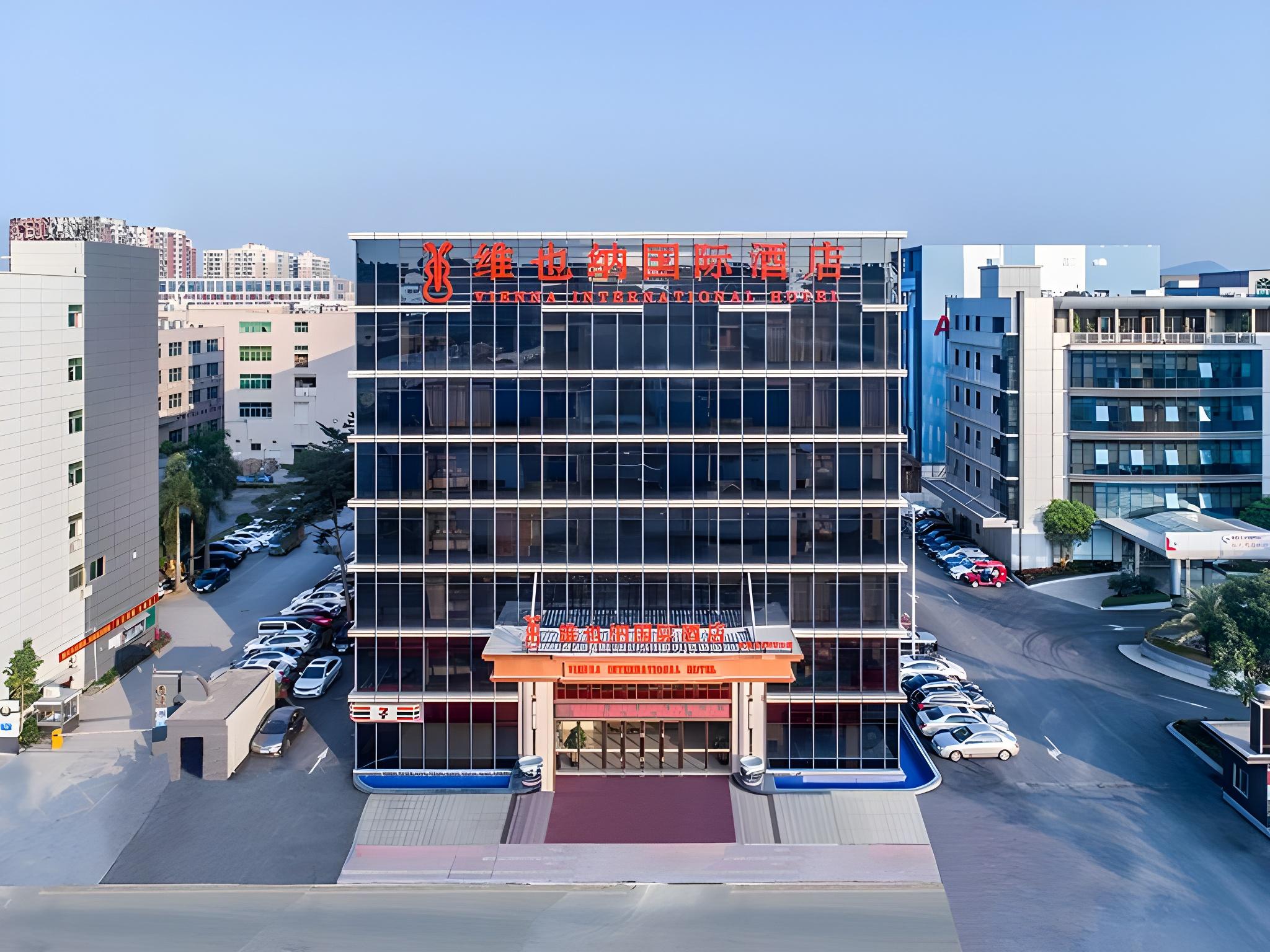 Vienna International Hotel (Shenzhen Huizhanwan Center) 6/50
