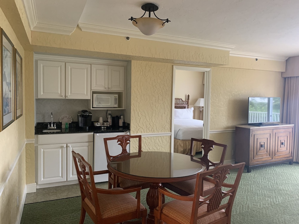 Lago Mar Beach Resort Club 57/90