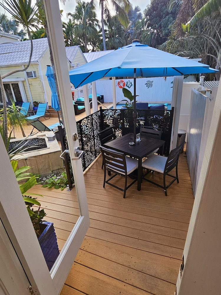 Bishop Hotel Key West 36/50