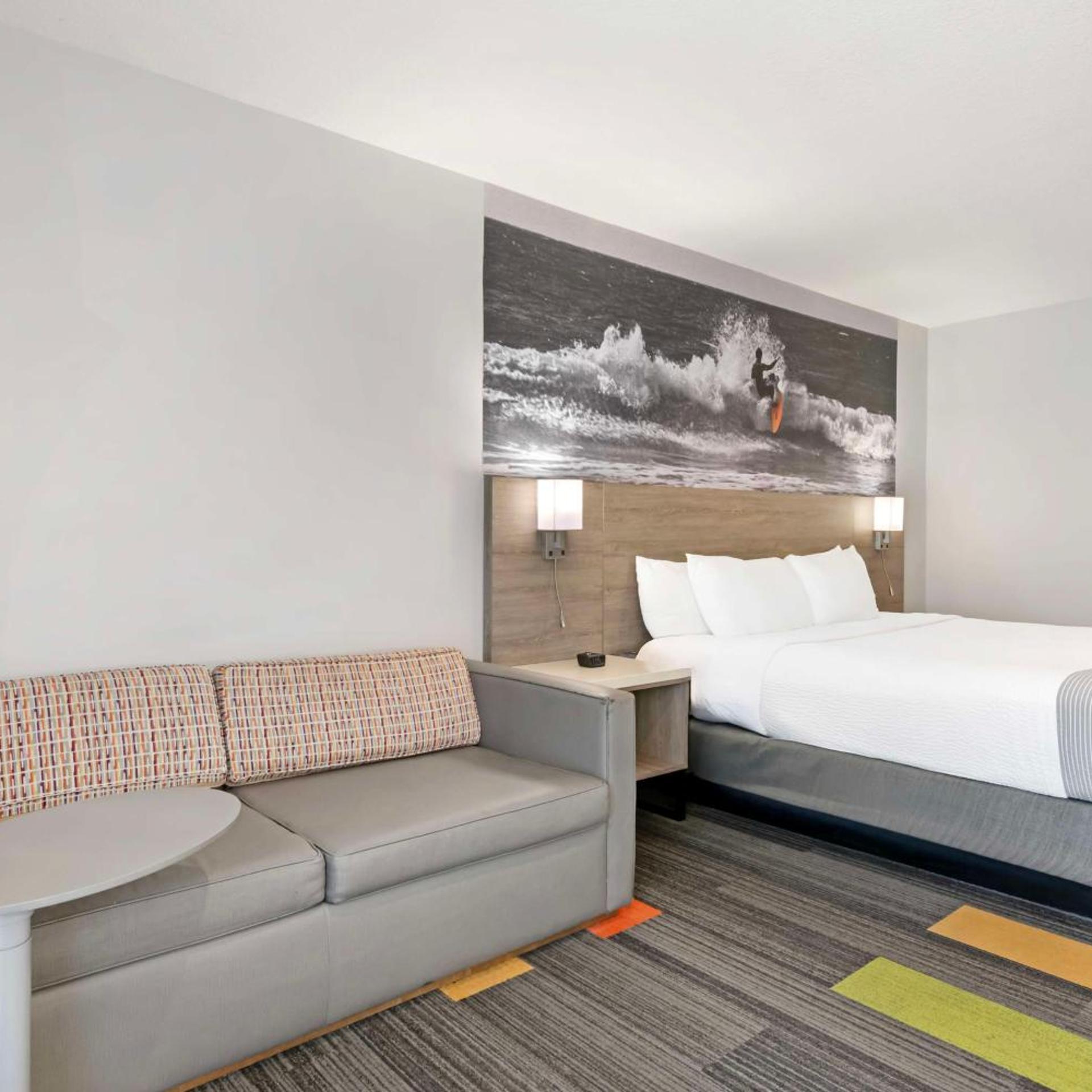 Room, King Bed, Ocean Front