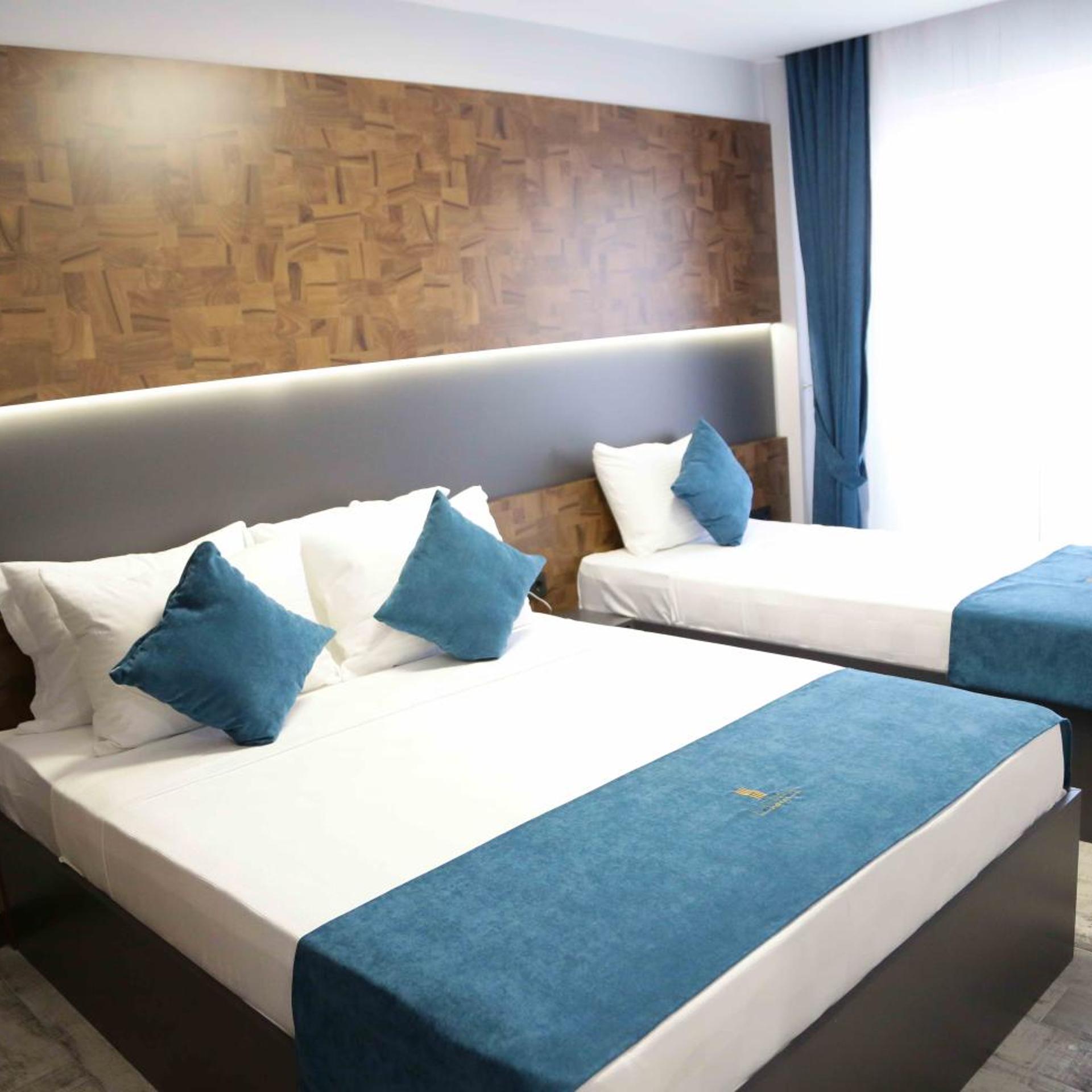 Ladik Hotel 10/50
