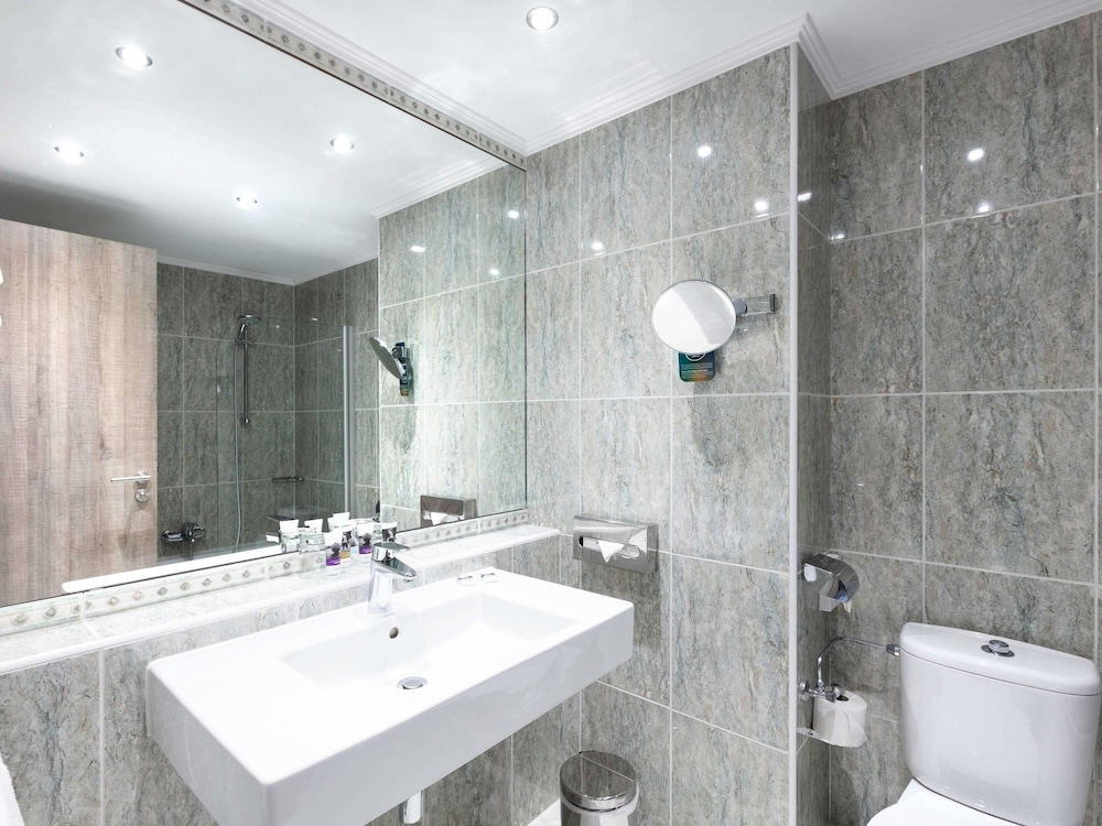 Mercure Luxembourg Kikuoka Golf and Spa 45/46
