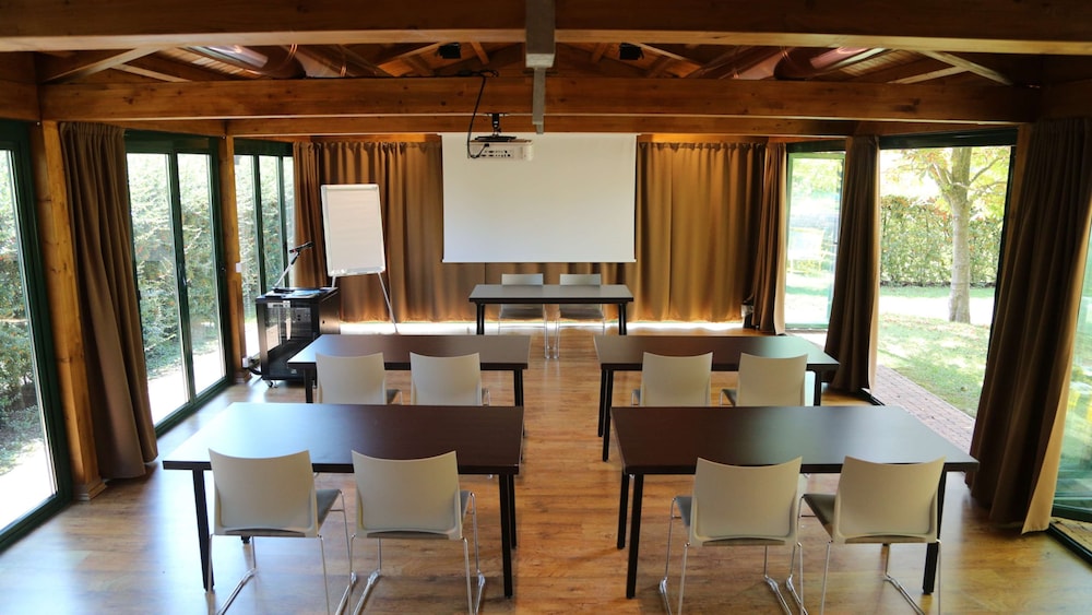 Hotel Relais Villa Abbondanzi 60/77