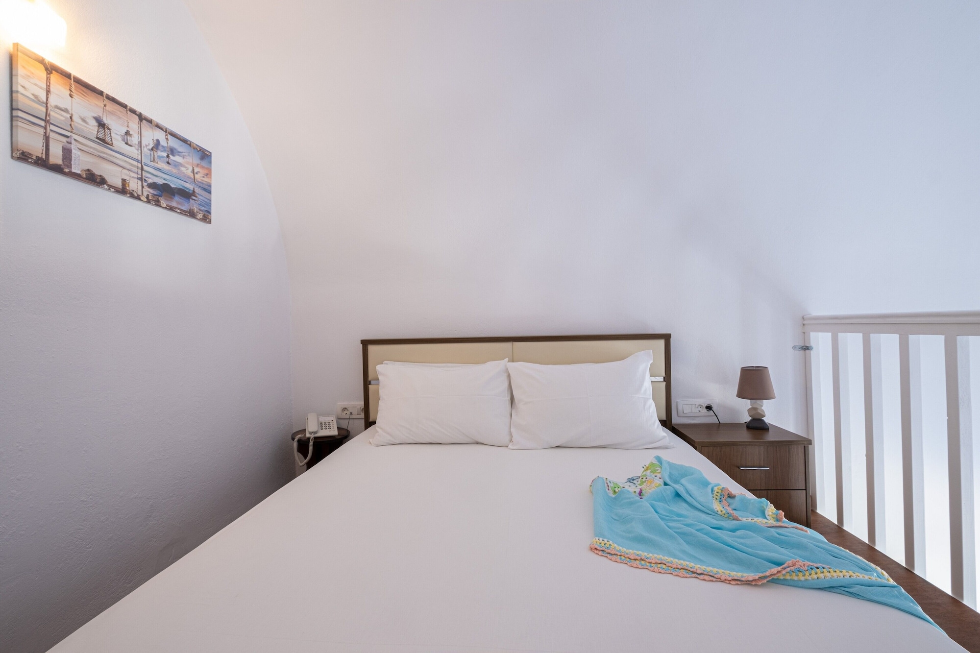 1 BEDROOM, EXCLUSIVE, BUNGALOW
