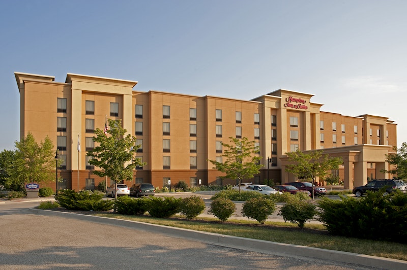 Hampton Inn Suites Bloomington Normal 47/48