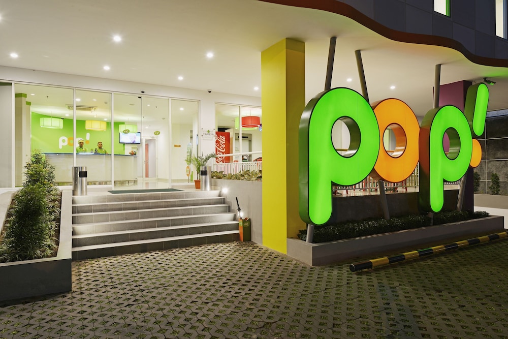Pop Hotel Malioboro Yogyakarta 7/20