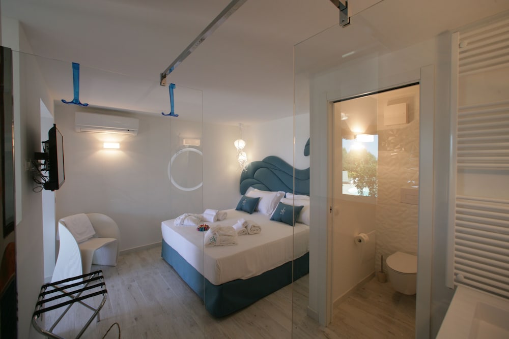 Geco Di Giada Exclusive Art Suites 9/50