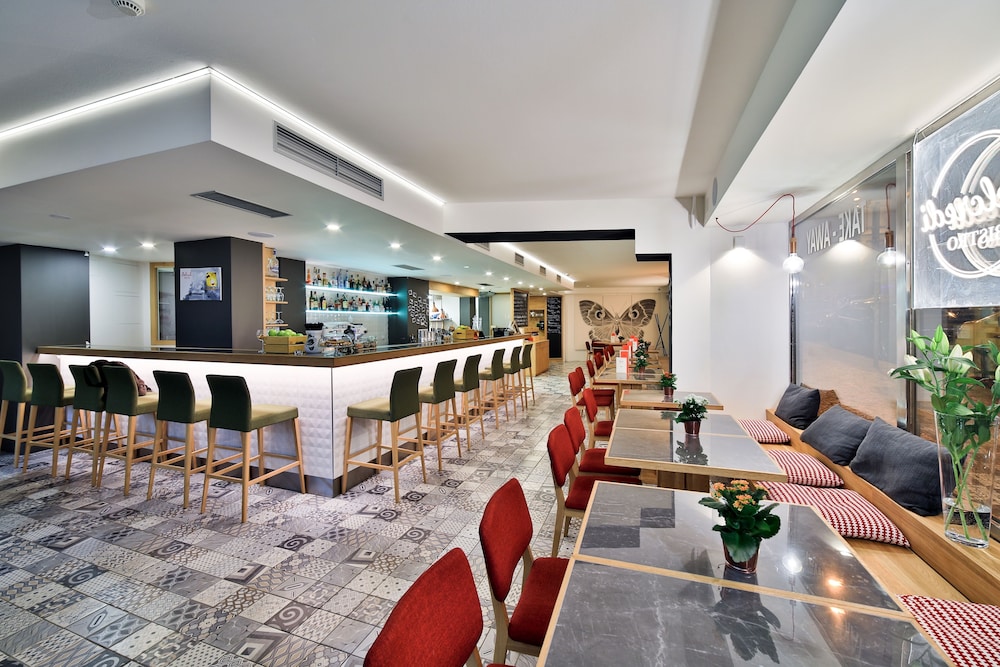 Belvedere Hotel 47/71
