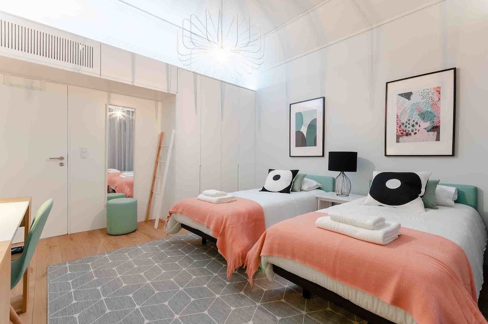 NLC Rooms and Suites 7/34