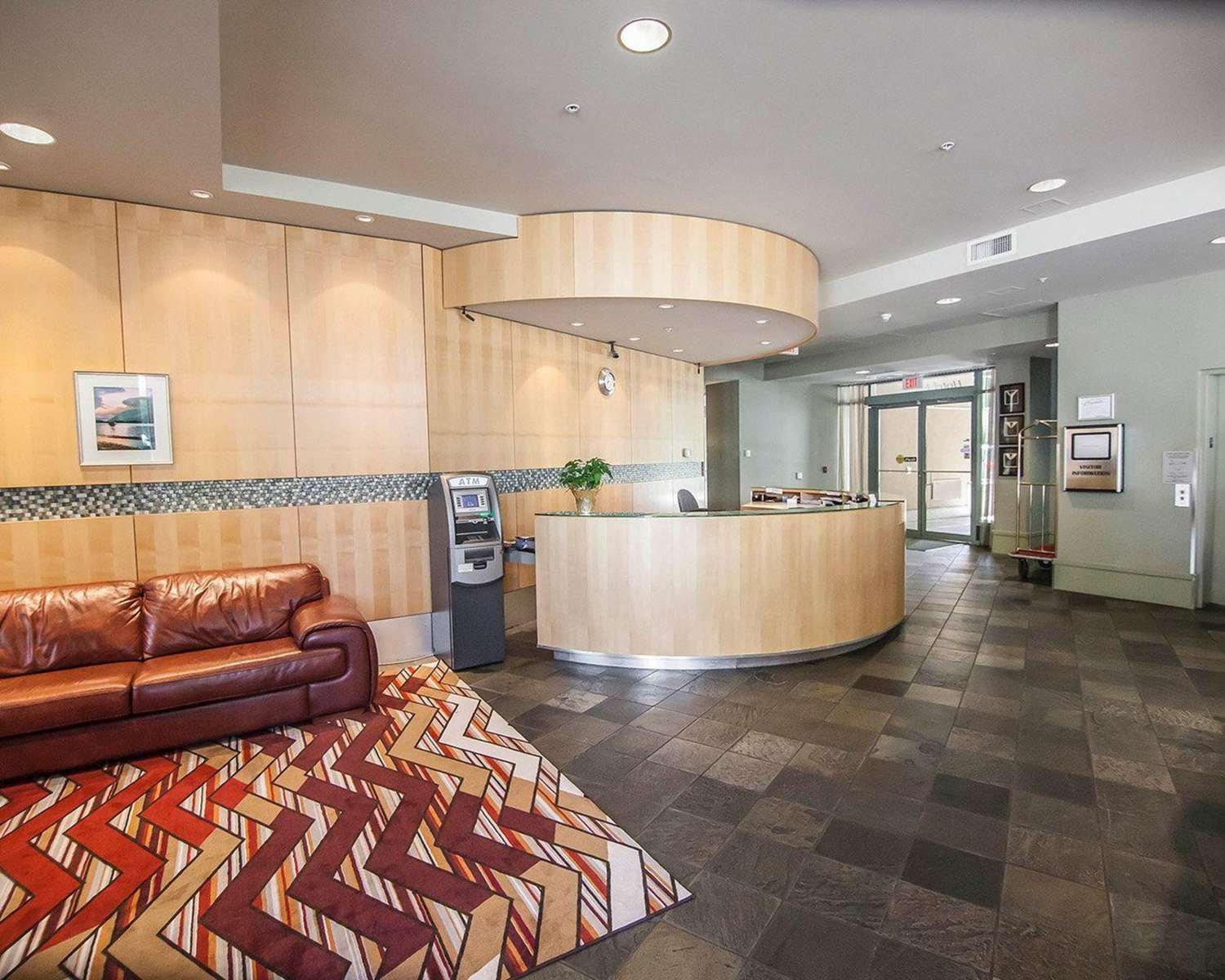 Comfort Hotel Vancouver Airport 9/44