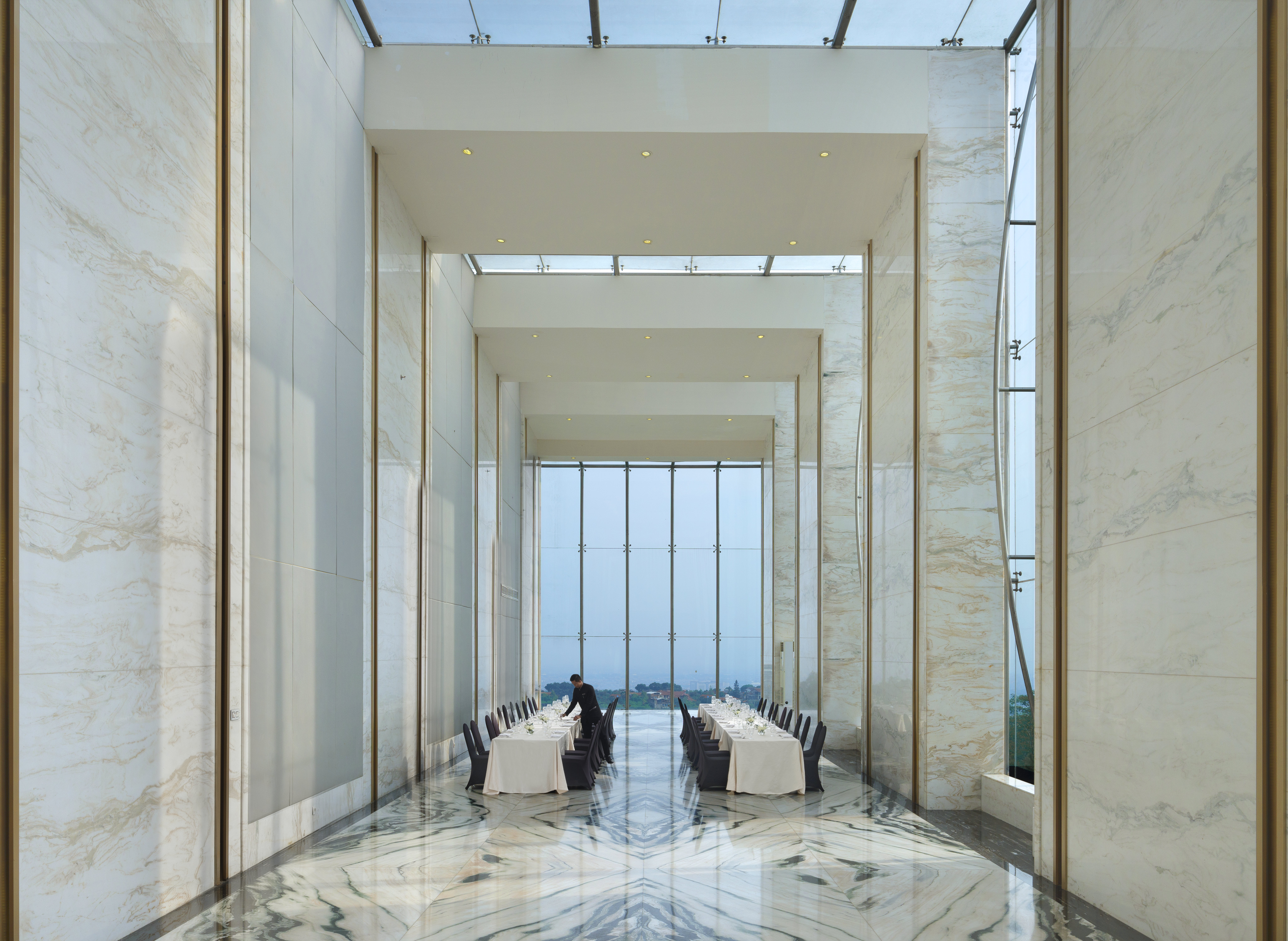 INTERCONTINENTAL BANDUNG DAGO PAKAR 50/50