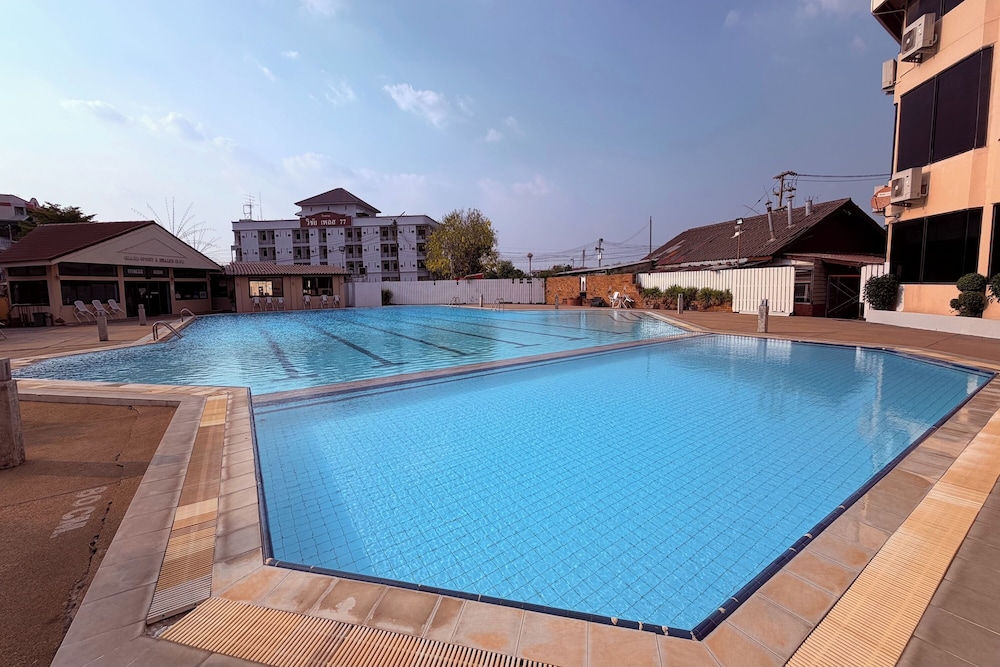 Ayutthaya Grand Hotel 34/41