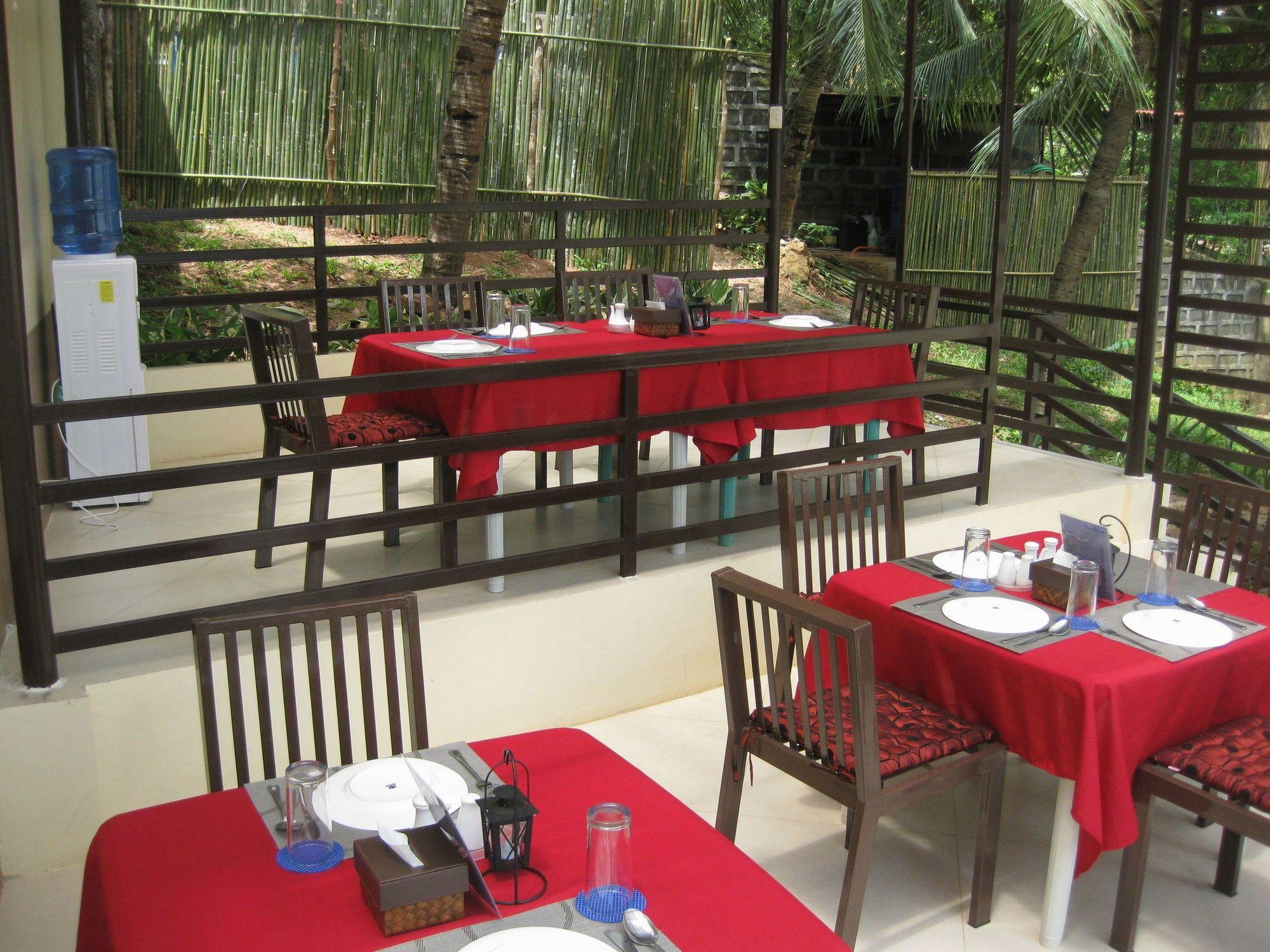 Coron Paradise Bed &amp; Breakfast 57/64