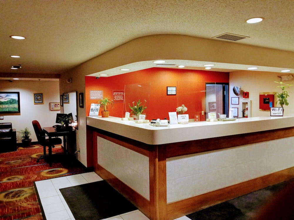 Country Hearth Inn & Suites Kenton 9/47
