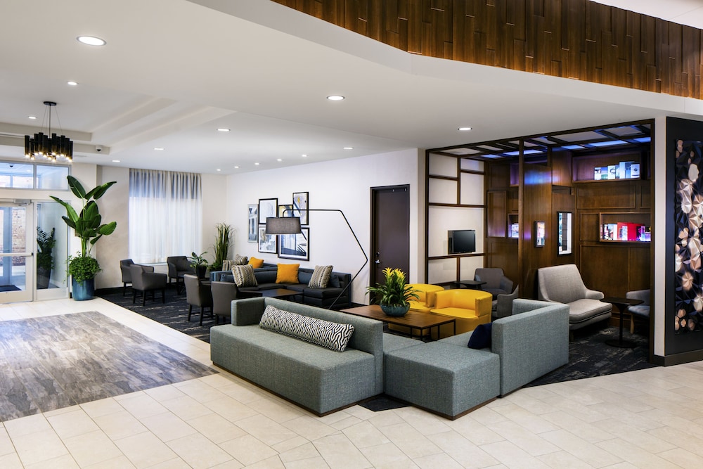 Hyatt Place Sumter/Downtown 27/52