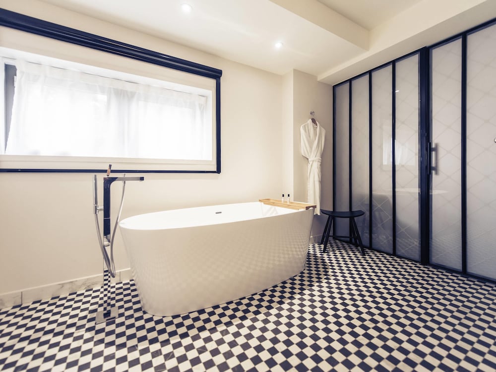 Mercure Nantes Centre Gare 10/73