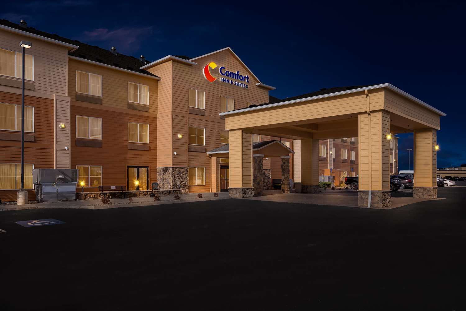 Comfort Inn and Suites Hermiston, OR 8/47