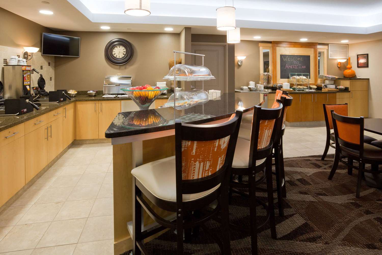 AmericInn by Wyndham Waupun 10/17