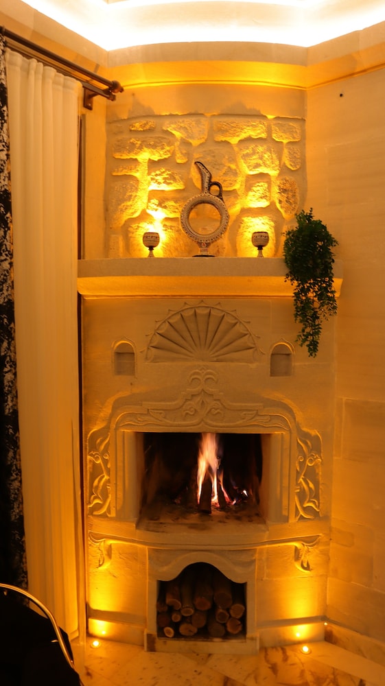Safran Cave Hotel photo4