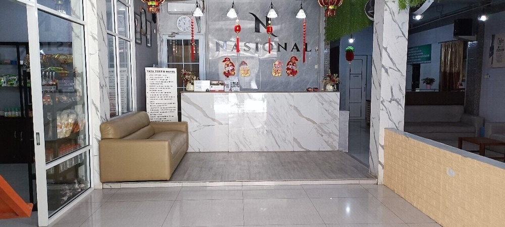 Nasional Hotel 4/44