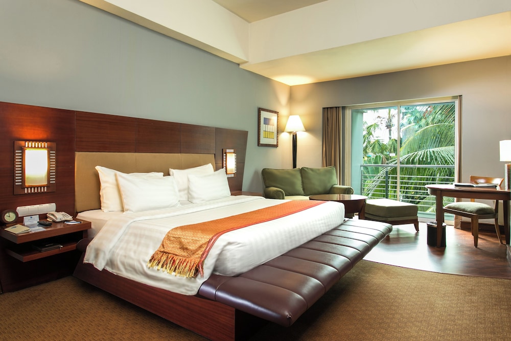 STUDIO, DOUBLE BED