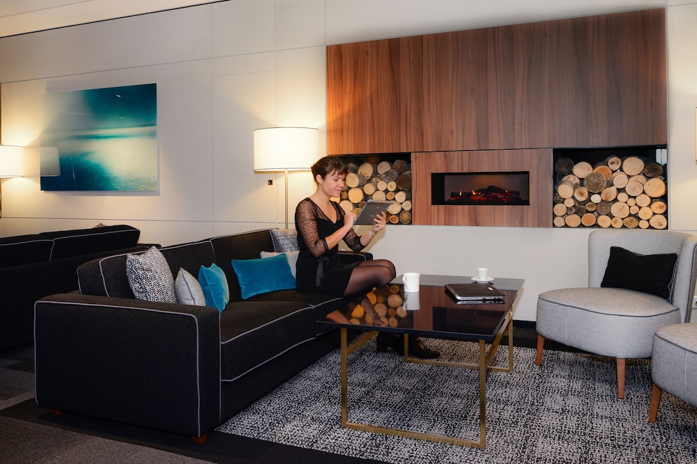 Mercure Caen Centre Port de Plaisance 47/75