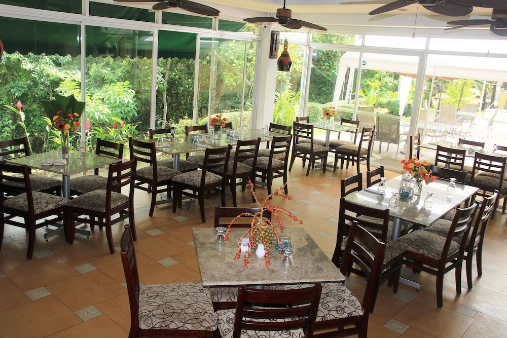 Albrook Inn 50/61