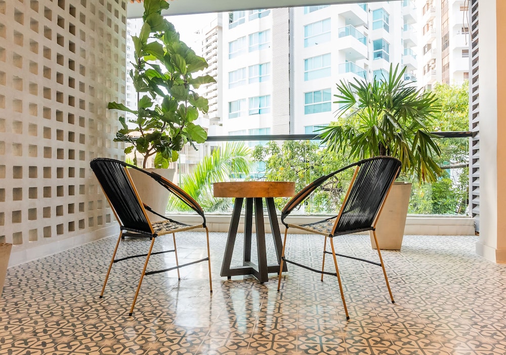 The Garden by DOT Suites 26/50