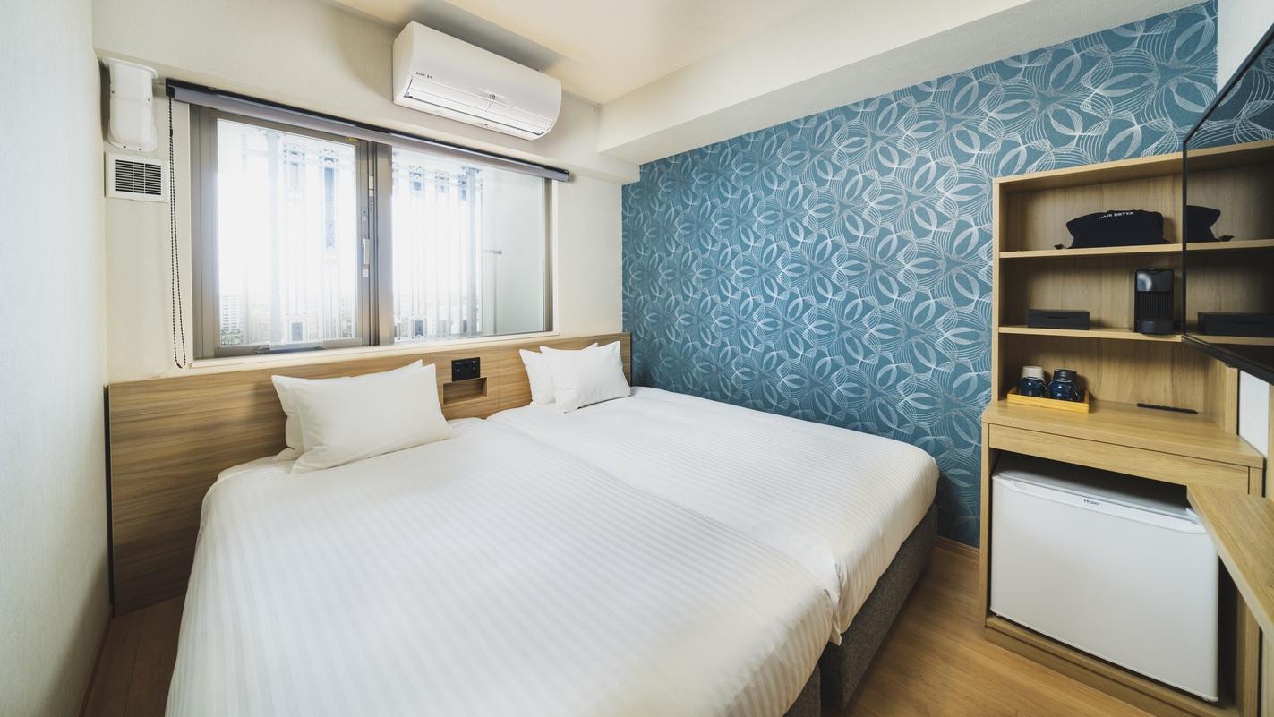 Hollywood, Twin Beds, High Floor