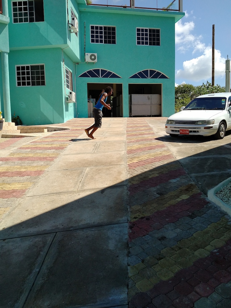 Negril Sky Blue Resorts 39/50