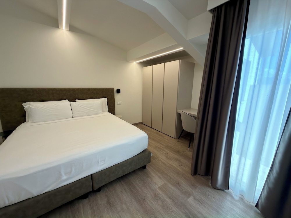 Vi Suites Viareggio 20/50