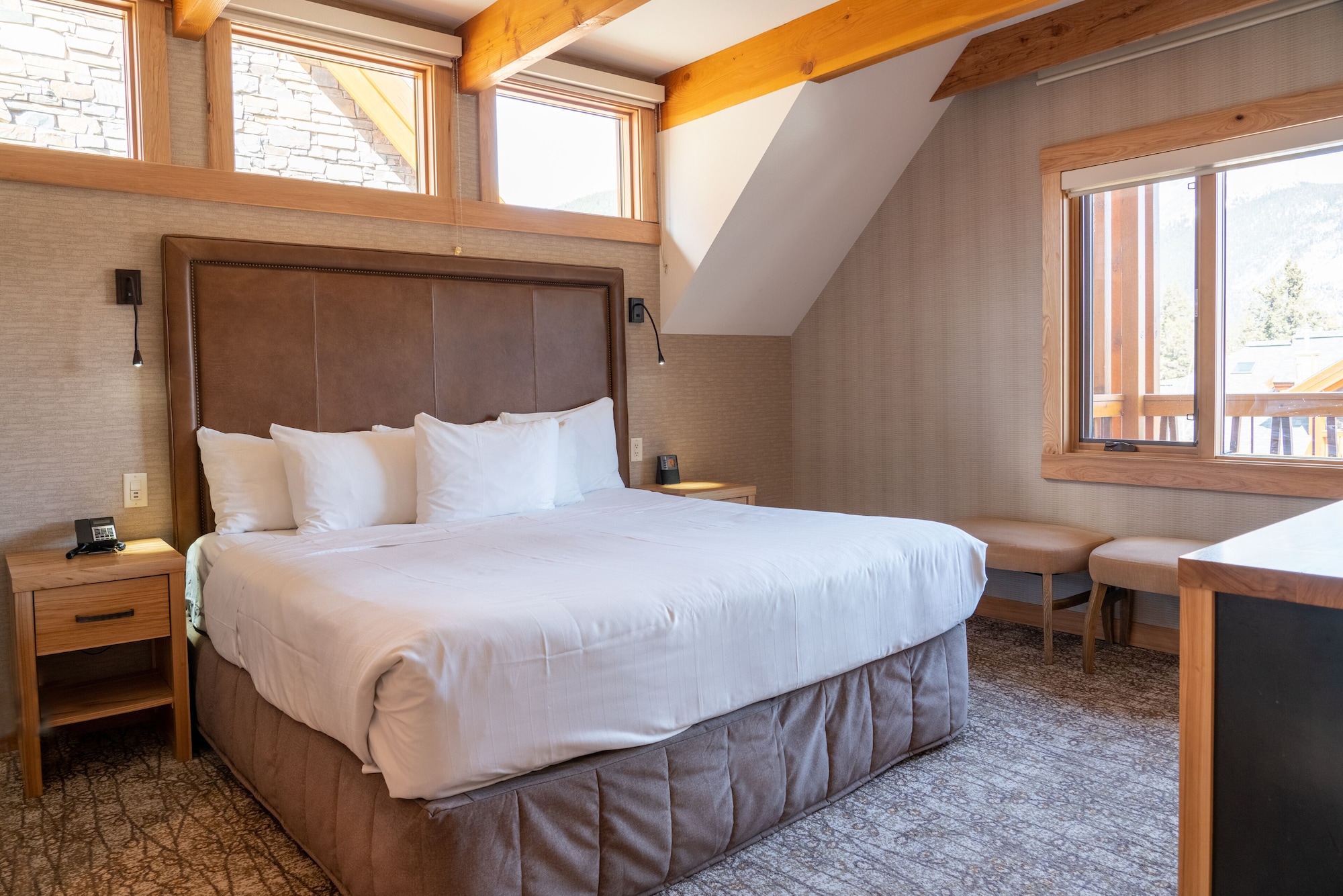 1 BEDROOM, ROOF TOP, SUITE