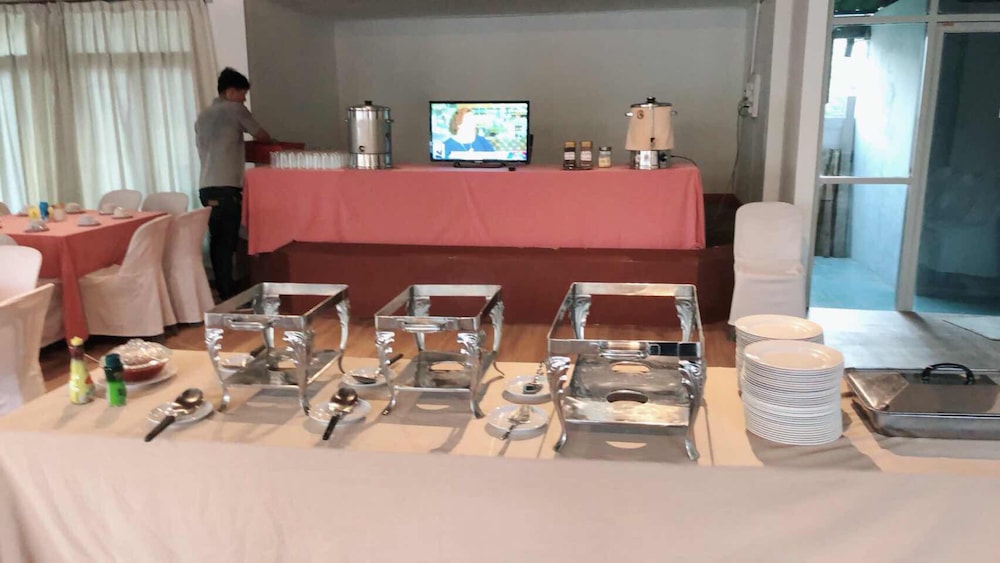 Sinkiat Thani Hotel 38/44