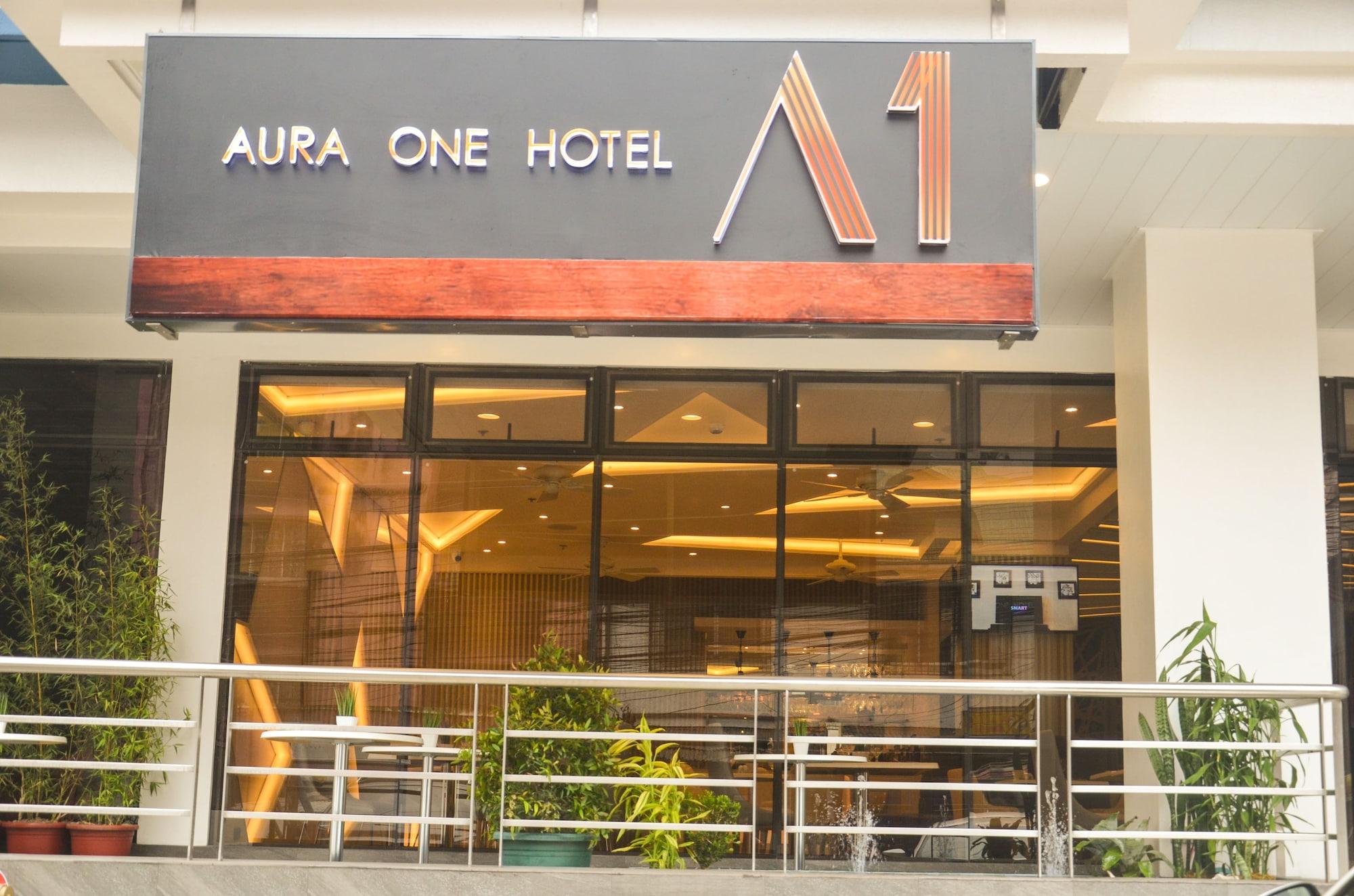 Aura One Hotel 1/22