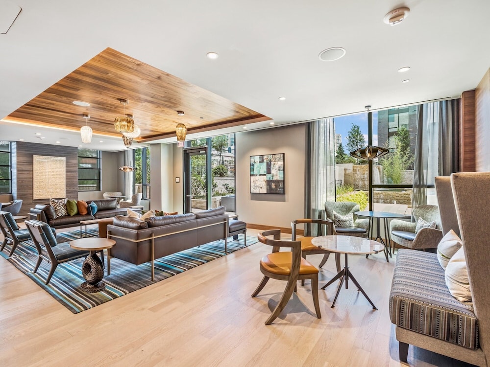 Global Luxury Suites at Reston Town Center 54/75